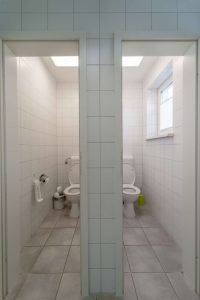 Praxisräume-Sanitärbereich