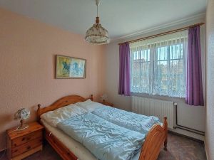 Schlafzimmer Wohnung links