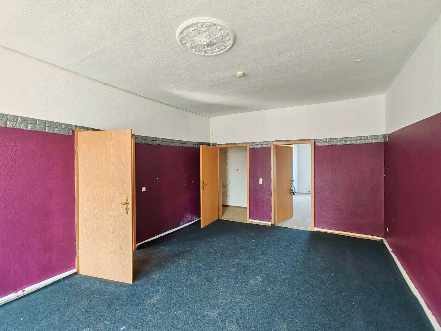 Zimmer 1. OG Vorderhaus