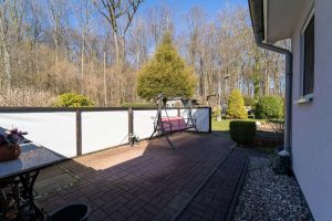 Außenansicht + Garten