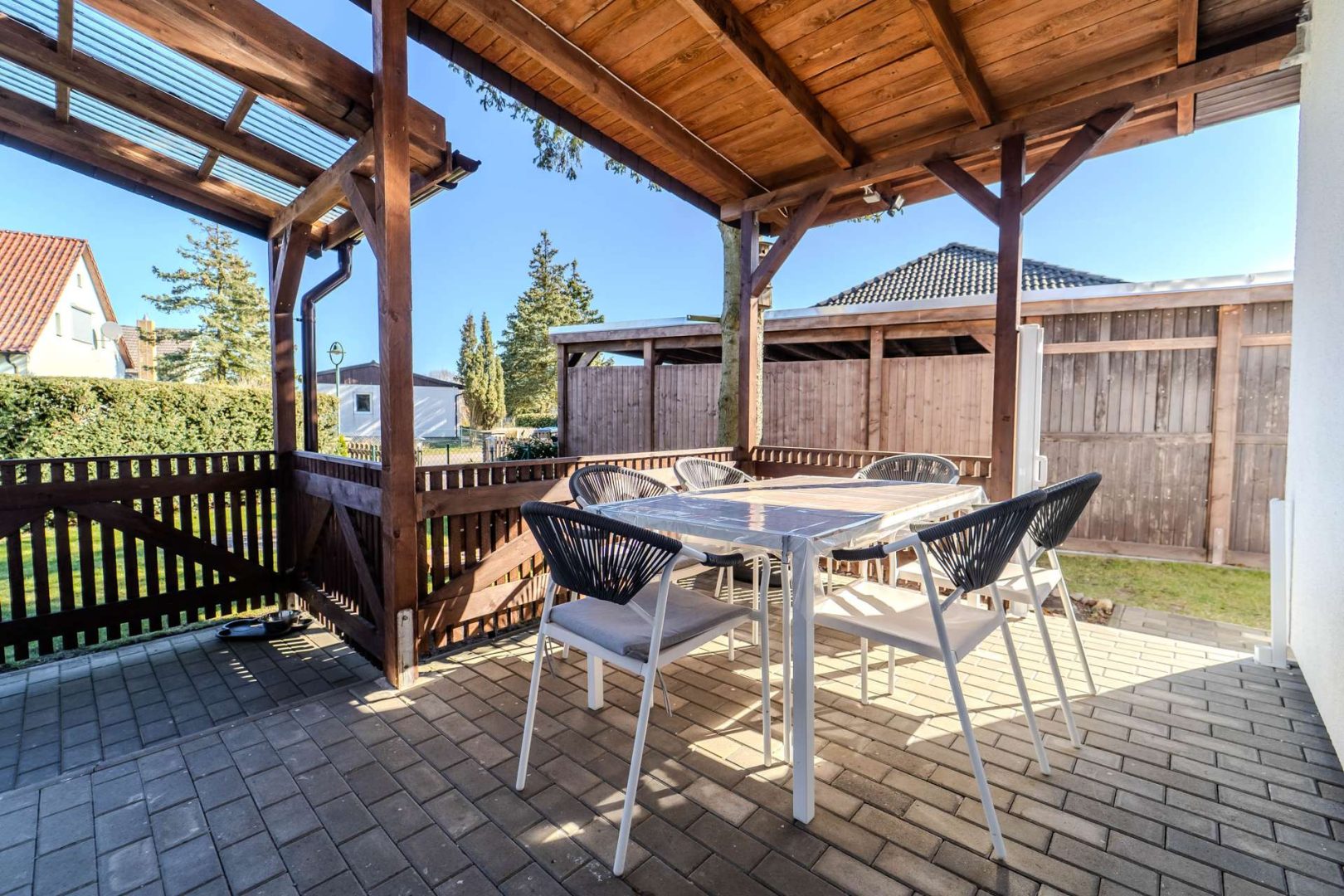 Überdachte Terrasse