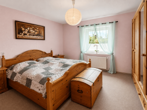 Schlafzimmer EG
