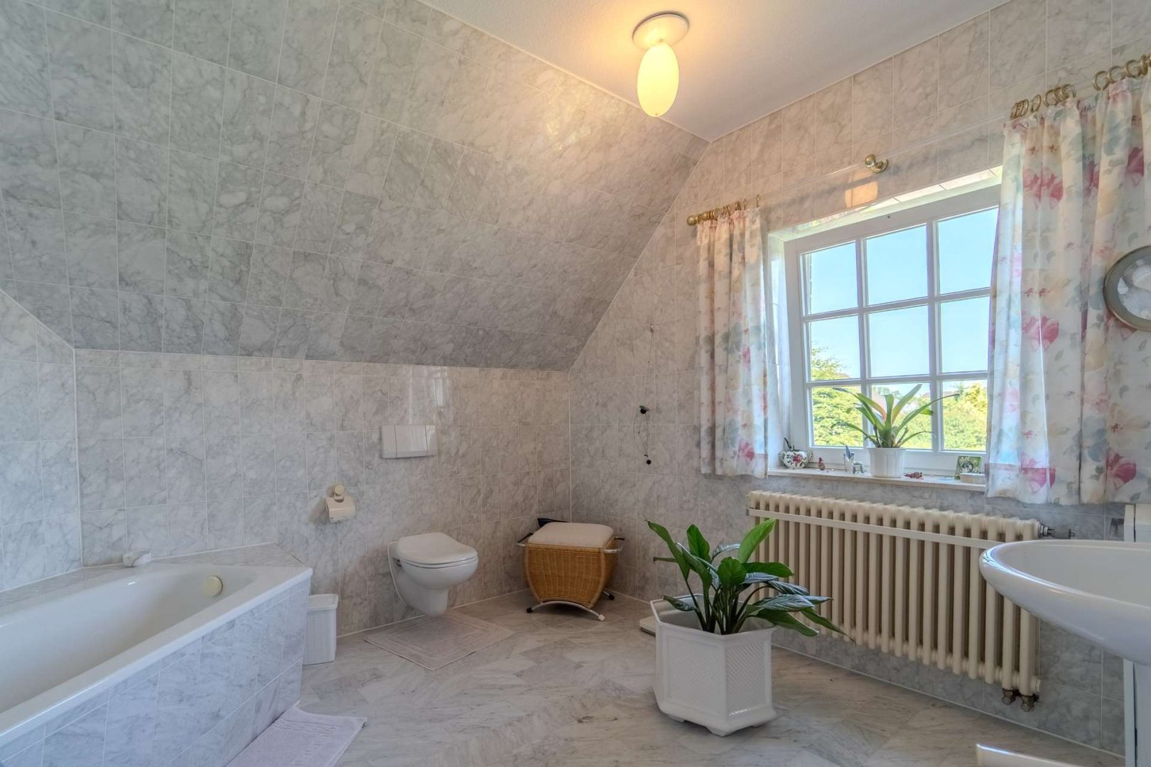 Badezimmer - Dachgeschoss