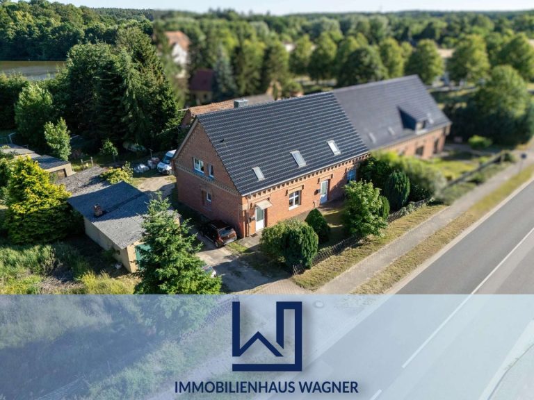 Reihenhaus mit drei Wohnungen