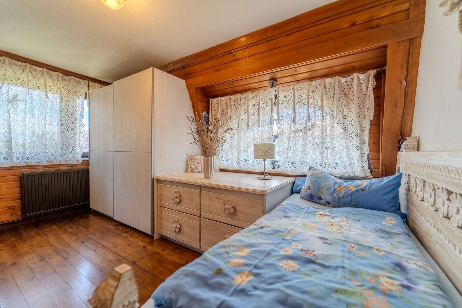 Zimmer 1 Dachgeschoss