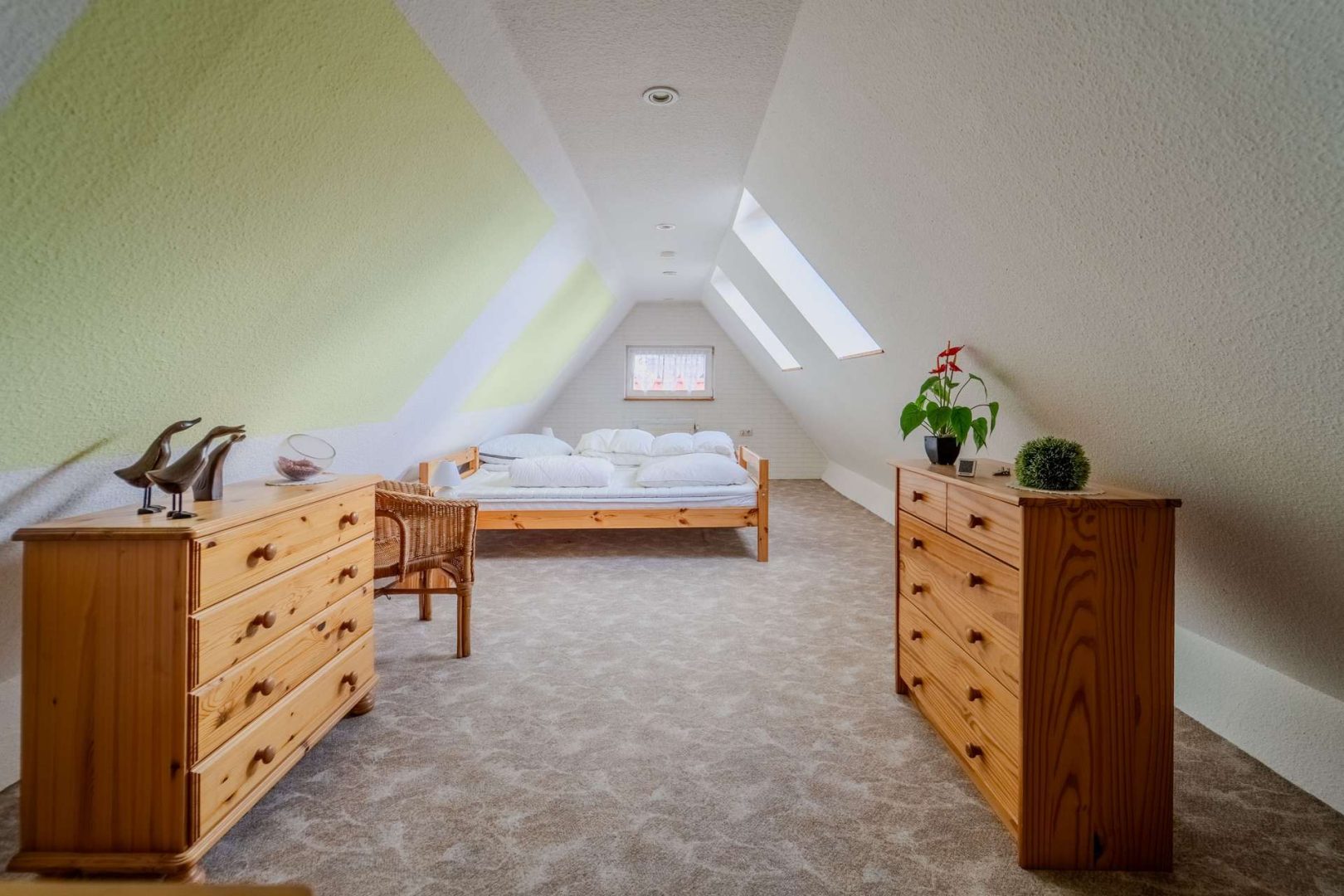 Spitzboden Einliegerwohnung