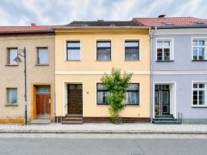 Außenansicht Straßenseite