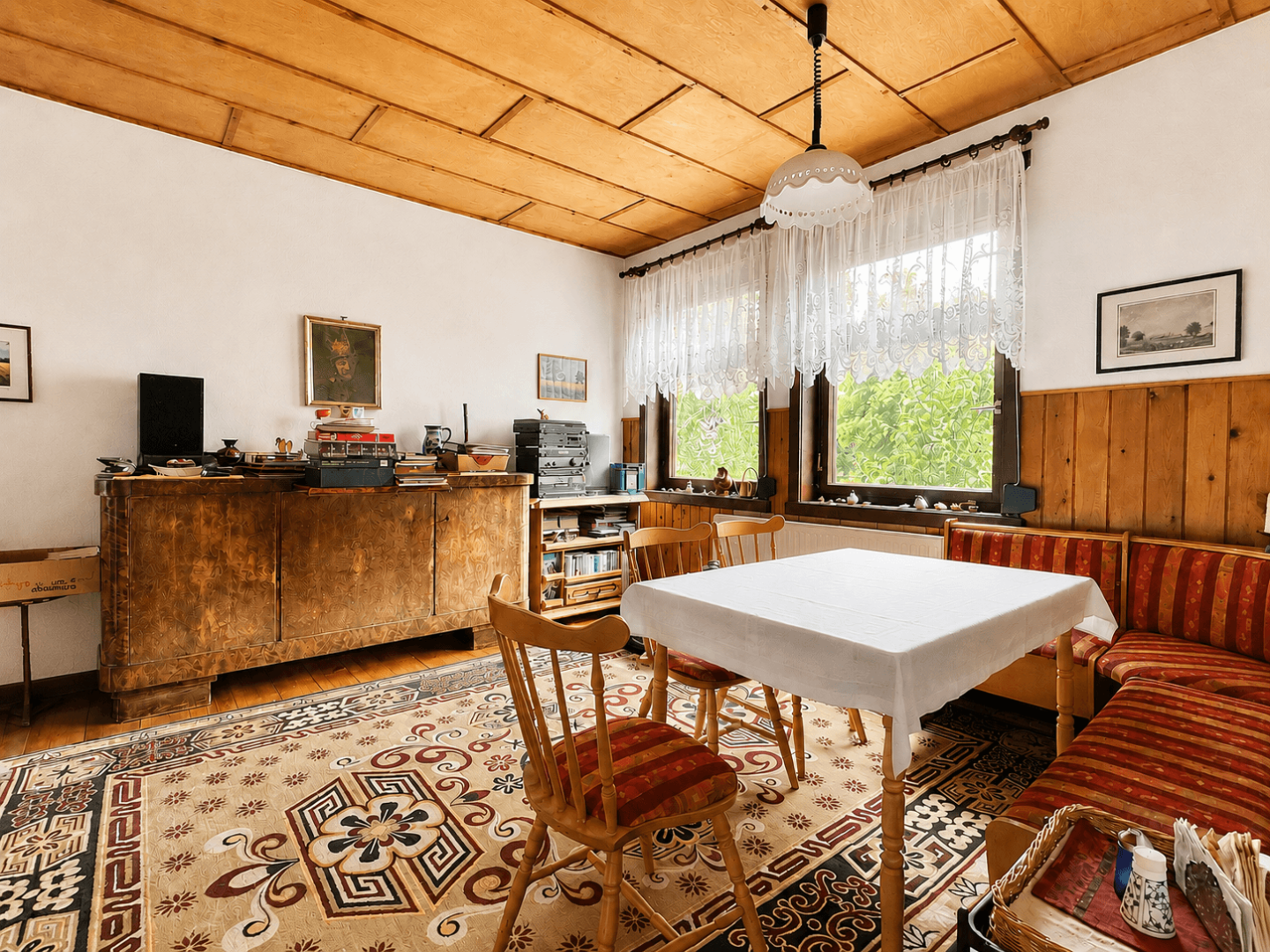 Esszimmer im OG