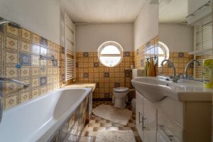 Badezimmer Erdgeschoss